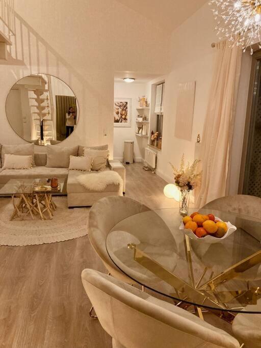 Amalfi Home - Stylish Apartment With Terrace Schönefeld Exteriér fotografie