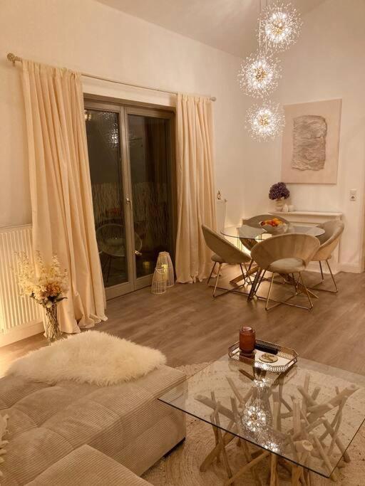 Amalfi Home - Stylish Apartment With Terrace Schönefeld Exteriér fotografie
